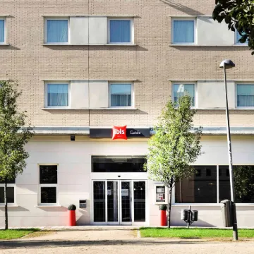 Ibis Madrid Getafe Hotels near Arroyo Culebro