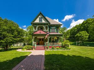 Habberstad House B&B