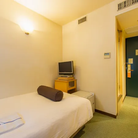 Hotel Sunlite Shinjuku Отели рядом с достопримечательностью «Железнодорожная станция Сэндагая»