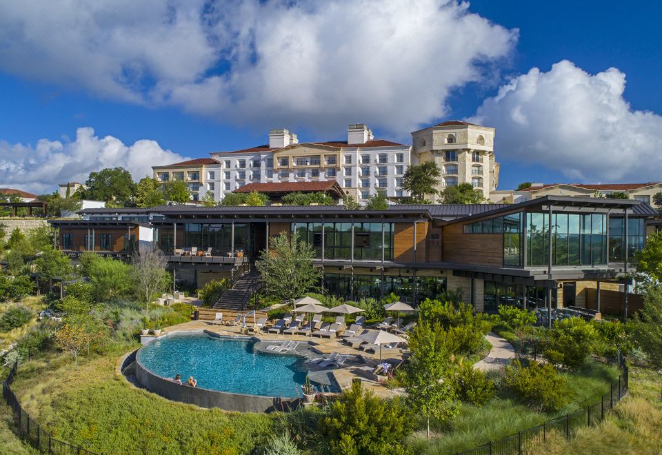 San Antonio's La Cantera Resort's multimillion dollar renovation raises  profile of luxury resorts in city - San Antonio Business Journal