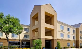 Fairfield Inn & Suites Dallas Medical/Market Center