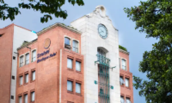 Santafe Boutique Hotel Hotels near La Chula 116