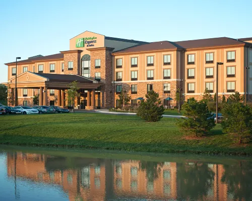 ฮอลิเดย์ อินน์ เอ็กซ์เพรส แอนด์ สวีทส์ วิชิตา นอร์ทอีสต์ บาย IHG โรงแรมในวิชิตา