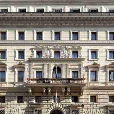 Exe International Palace Hotel Exterior