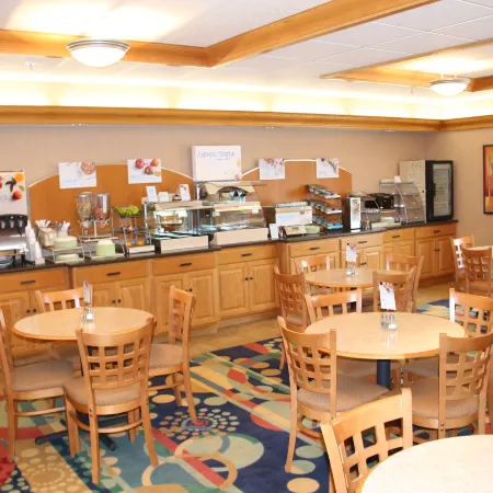 Best Western Plus Hudson I-94
