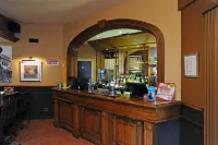 The Longshoot - bar