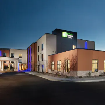 Holiday Inn Express & Suites POCATELLO by IHG