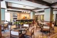 Holiday Inn Express & Suites Nacogdoches