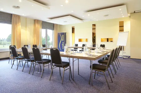 Nordica Hotel Berlin Отели в г. Эпенвёрден