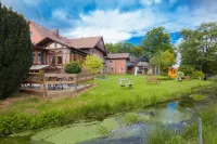 Hotel Im Wiesengrund Hotels in FaBberg