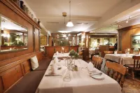 Hotel-Restaurant Roter Ochsen Hotels in Ellwangen