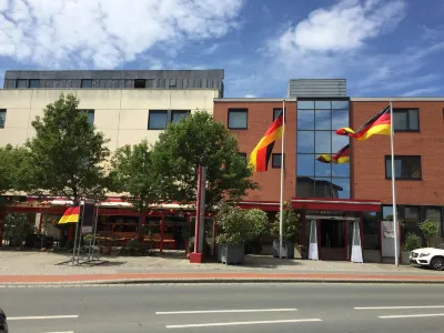 Hotel Bremer Tor Hotel dekat Weihnachtsbäume Verkauf