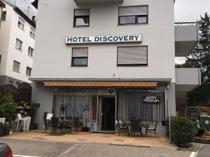 Hotel Discovery