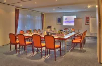 Hotel Kreuzer Hotels in Wedel