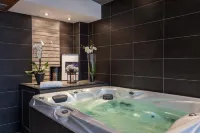 Hotel Restaurant Spa Ivan Vautier - Bathtub