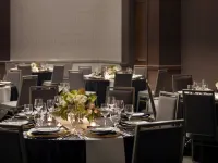 Marriott Columbus OSU Hotels near Westgate Area