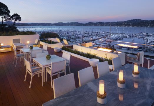 카사 마드로나 호텔 앤드 스파