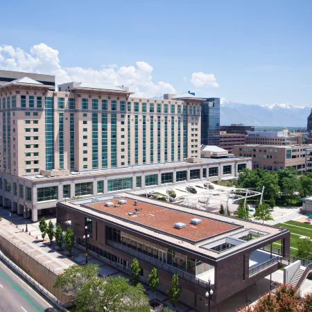 Salt Lake City Marriott City Center Отели рядом с достопримечательностью «Конгресс-центр Salt Palace»