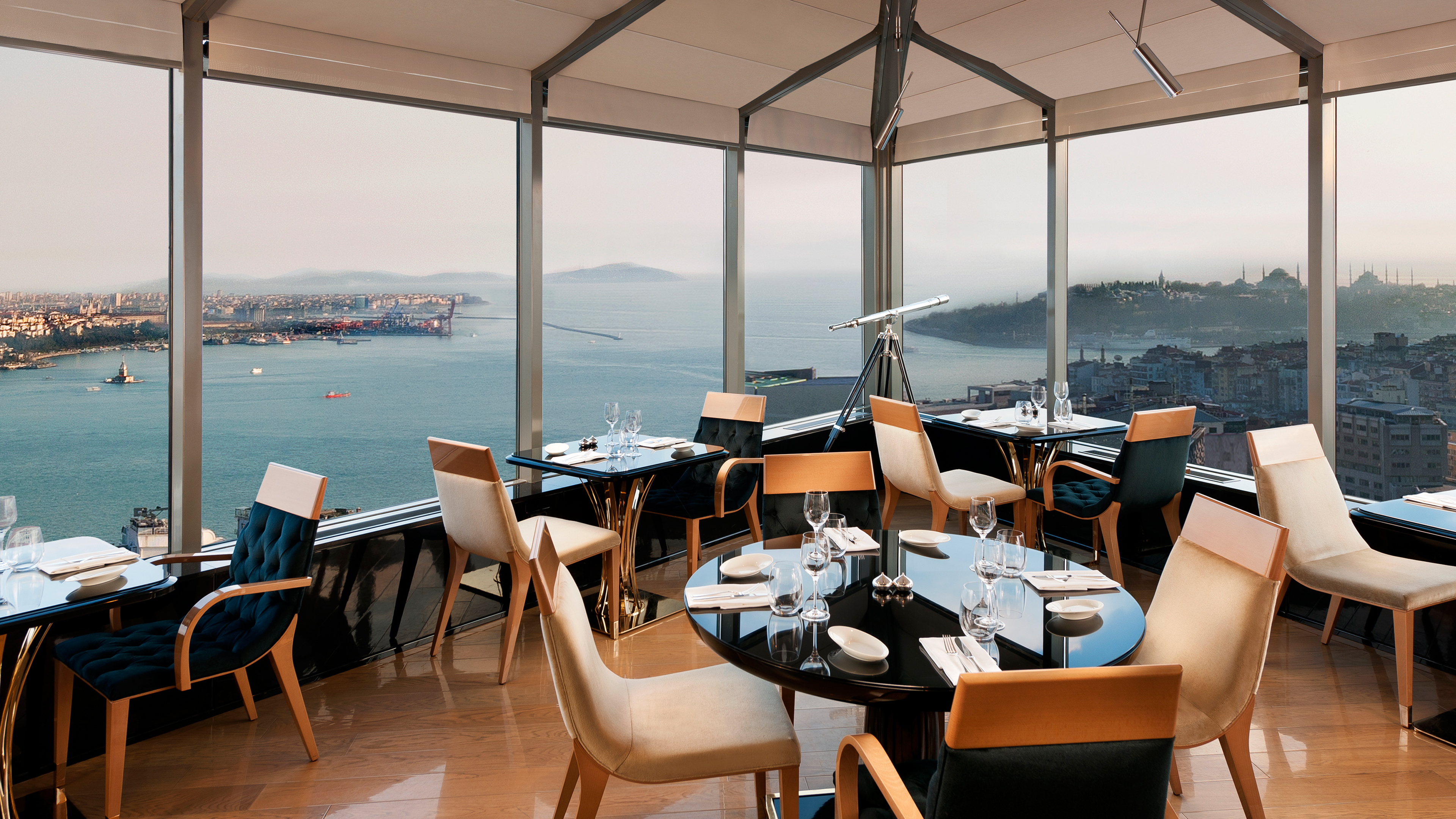 InterContinental İstanbul, Bir IHG Oteli (InterContinental Istanbul, an Ihg Hotel)