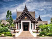 Sireeampan Boutique Resort and Spa Hotels near Wat Pha Lat