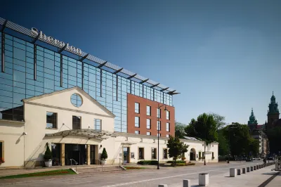 Sheraton Grand Krakow Hotels near Kossakówka