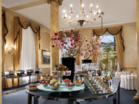 ホテル スプレンディド ロイヤル ルガノのホテル