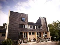 Hotel la Longue Vue Hotels in Saint-Georges-des-Sept-Voies