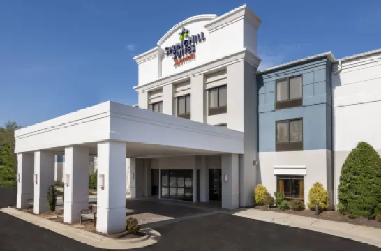SpringHill Suites Asheville Hotels near River Arts District