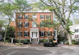 Jared Coffin House