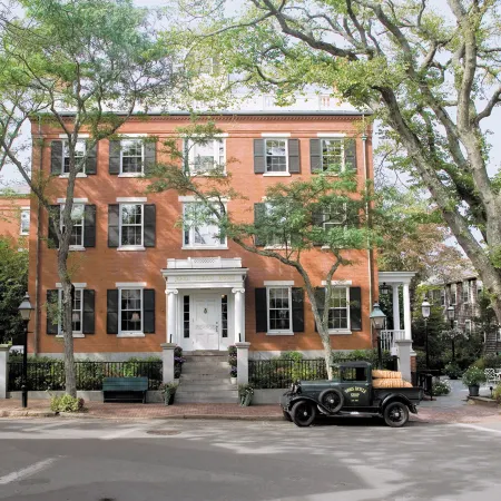 Jared Coffin House