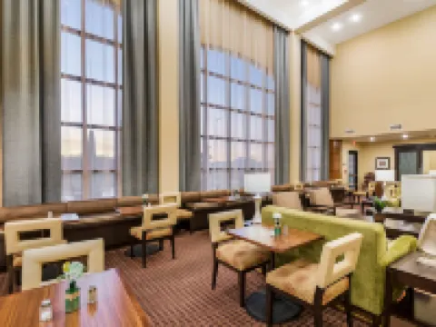 Staybridge Suites 朗維尤by IHG 朗維尤酒店