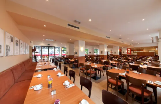 Hotel Aldea Berlin Отели рядом с достопримечательностью «Парк Флашенхальс»