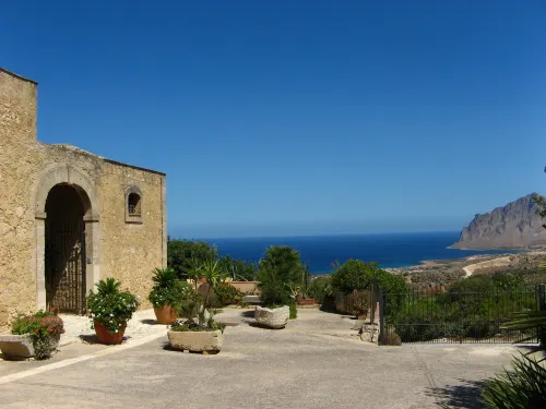 Hotel Baglio Santacroce Hotels in Buseto Palizzolo