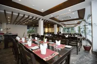 Himalayan Front Hotel by KGH Group - breakfast