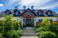 Hotel Kazimierzówka Hotels near Kazimierski Ośrodek Kultury Promocji i Turystyki