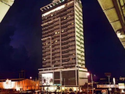 อินจัปทาวเวอร์โรงแรม โรงแรมในอิโลอิโล