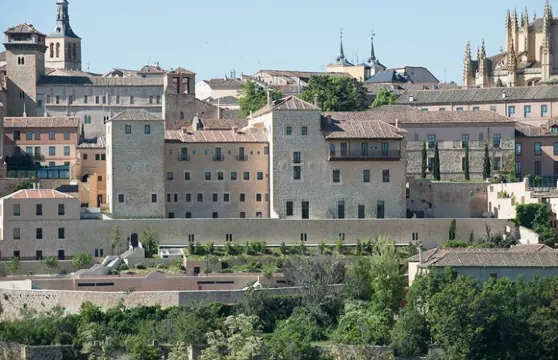 卡布奇諾歐洲之星修道院旅館