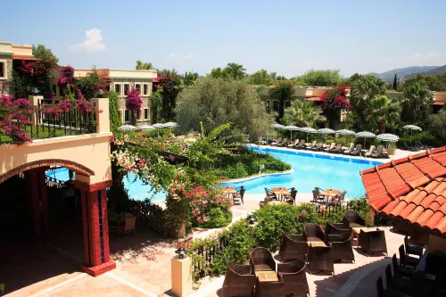 Zeytinada Hotel Hôtels à : Torba