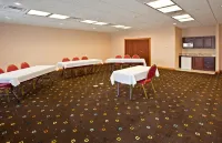Holiday Inn Express & Suites Anderson
