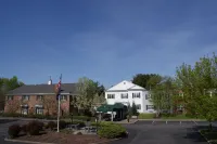 The Century House, Ascend Hotel Collection Hotels near Staples