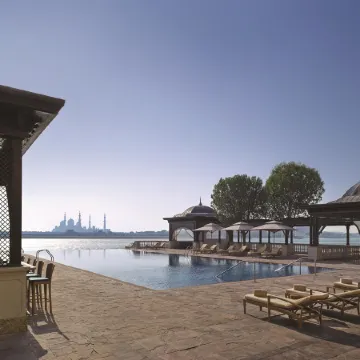 Shangri la Hotel Qaryat Al Beri Abu Dhabi