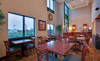 Holiday Inn Express & Suites Olive Branch