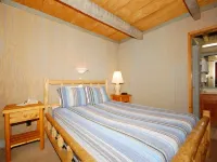 The Smoke House Lodge Hotels in Monteagle