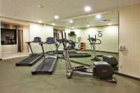 Holiday Inn Express & Suites Thomasville Các khách sạn ở Thomasville