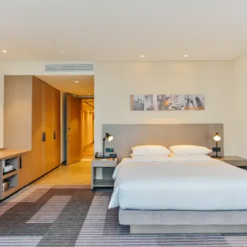 Hyatt Place Shanghai Tianshan Plaza Отели рядом с достопримечательностью «Чаннин»