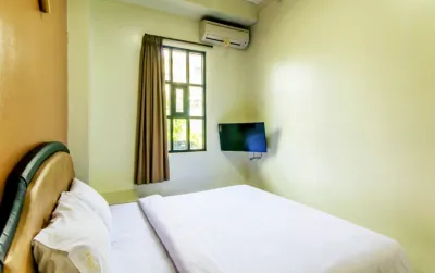 Smart Room Near Pasteur at Asoka Inn Hotel a Sukasari