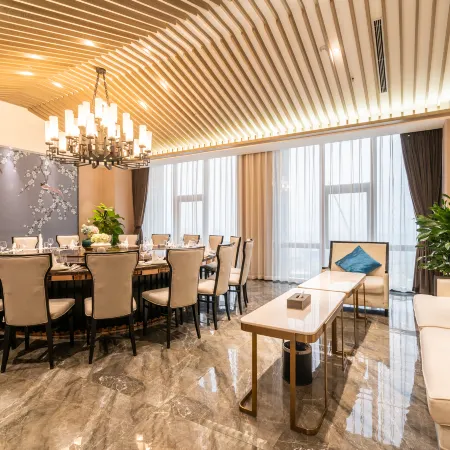 Xinzheng Xingangwanhua Hotel Отели рядом с достопримечательностью «Народная больница Синьцзяна»
