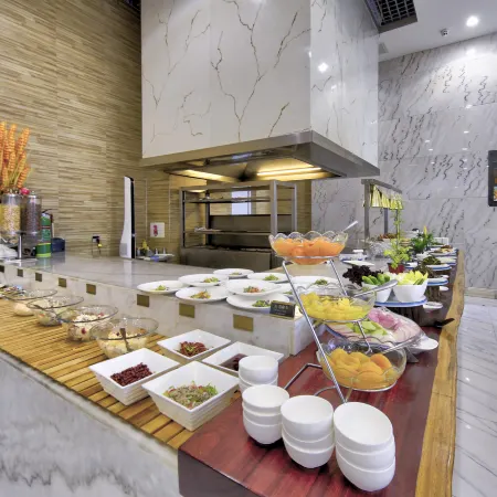 Renwick Jilin Hotel (Beihua University College of Medicine)