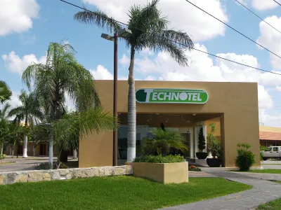 Tecnohotel Mérida Norte Các khách sạn ở Xcanatun