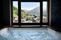 The Dom Hotel Saas-Fee by Dorint - acceptant les animaux